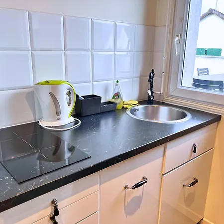 Le Havre By Leslodgespa - Confort Et Elegance, Terrasse Privee, Proche De L'aeroport Et De Bale Apartament *